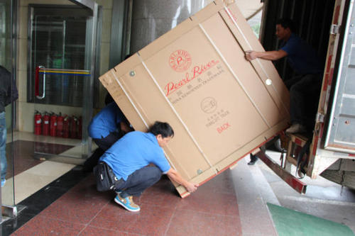 昆明钢琴贵重工艺品无忧运